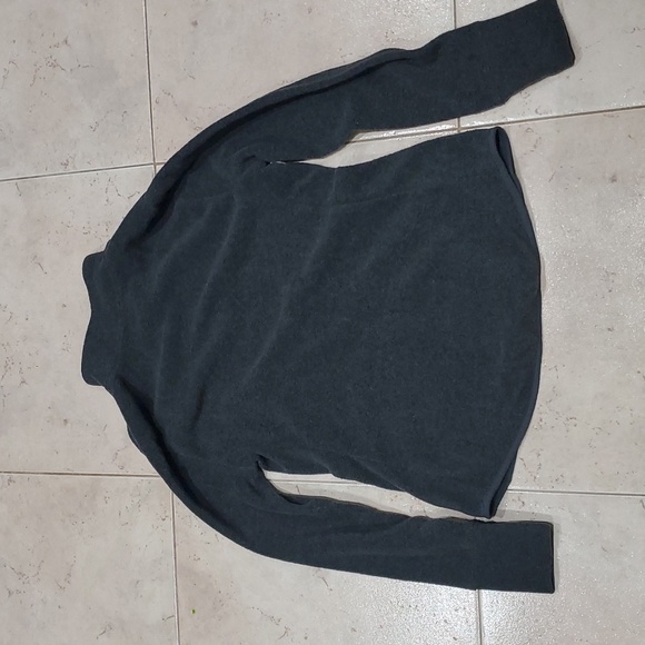 Black Old Navy Small Zip Up Fleece Sweater - Picture 5 of 5